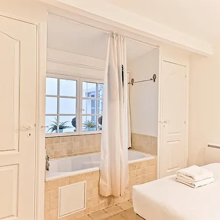 Appartement Maison Rare Avec Terrasse Et 2 - Marais